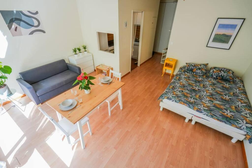Appartamento 10th Arr Stylish Retreat Parigi